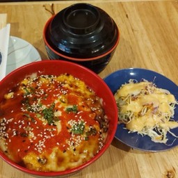 เเซลม่อนชีสด้ง