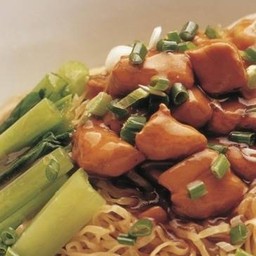 บะหมี่ หน้าไก่