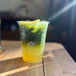 ฮันนี่เลม่อนมัทฉะ