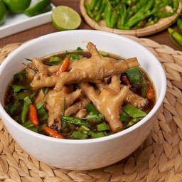 ซุปเปอร์ตีนไก่ต้มยำ น้ำใส