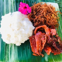 ข้าวเหนียว+หมูสวรรค์+หมูฝอย คู่สุดปัง ขายดี