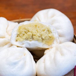 เปา ถั่วเหลือง line man