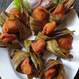 ไก่ห่อใบเตย