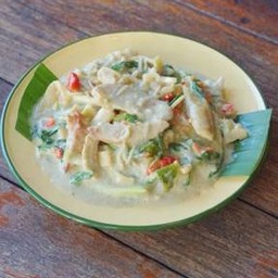 หมกหน่อไม้คอหมูย่างใส่กะทิ