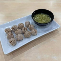 ลูกชิ้นหมูลวก