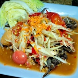 ร้านลาบก้อย ยายวรรณ