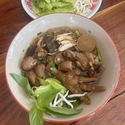 ก๋วยเตี๋ยวไก่มะระ+ผัดกระเพราหมูไก่ข้าวผัด ม.ริมสวีสดิ์ทวีวัฒนา กาญจนาภิเษกชอย24