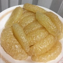 ส้มโอขาวน้ำผึ้ง