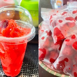 สตรอเบอรี่สมูตตี้ คว่ำไม่หก