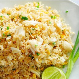 ข้าวผัดปู