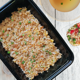 ข้าวผัดไข่กระเทียมพริกไทย