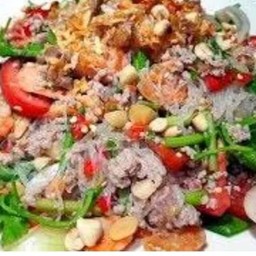 ยำวุ้นเส้นโบราณ