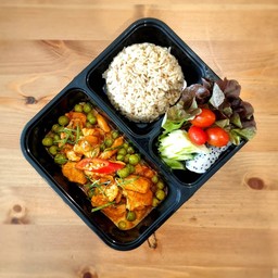 พะแนงอกไก่ (สูตรคลีน)