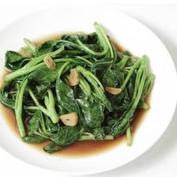 ผัดผักคะน้ากลาง