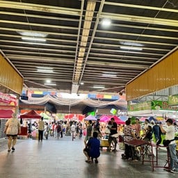 ตลาดเวิล์ดมาเก็ต