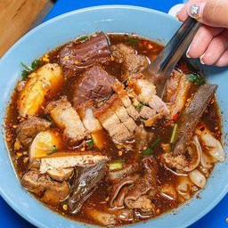 ก๋วยจั๊บน้ำข้น