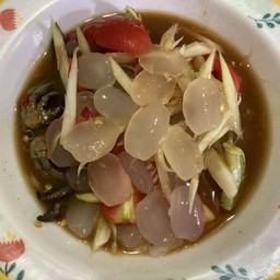 ตำปูปลาร้าลูกชิด