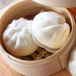 ซาลาเปาไส้ หมูสับ 1 เข่ง (มี 2 ลูก)