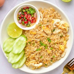 ข้าวผัดไก่
