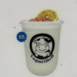 โยเกิร์ตปั่นมะนาวพริกเกลือ lemon chili yogurt