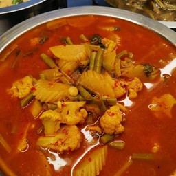 เเกงส้มผักรวม