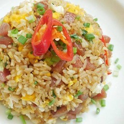 ข้าวผัดกุนเชียง