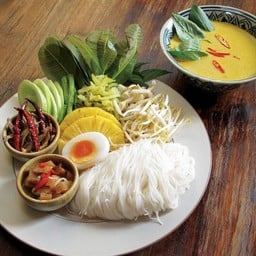 ขนมจีนแกงเขียวหวานใต้