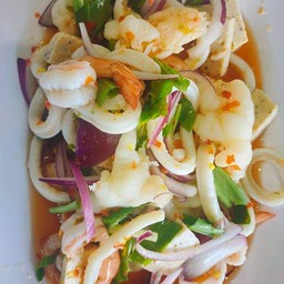 หน๋อมแหนมอาหารตามสั่ง