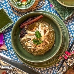 ร้านเกวียนโภชนา ปั้ม ปตท. ออโต้วัน บูรพาพัฒน์