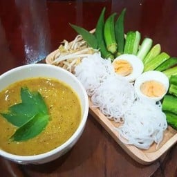 ขนมจีนน้ำกะทิปักษ์ใต้