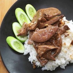 ข้าวตับทอดกระเทียม