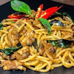 สปาเก๊ตตี้หอยลายผัดพริกเผา