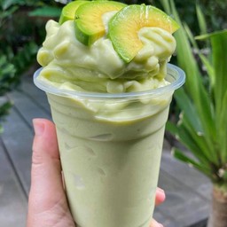 อโวคาโด้(นมสด) ปั่น