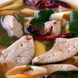 ต้มแซ่บหมูสด + ตับหมูสด