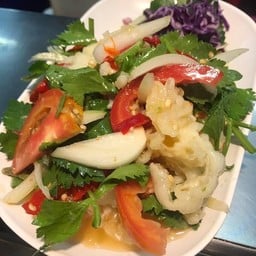 ยำเล็บมือนาง