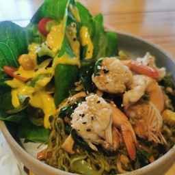 บะหมี่ผักผัดขี้เมากุ้ง