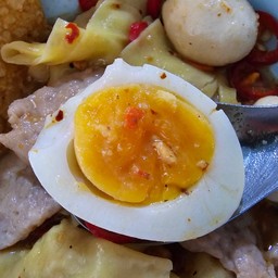 ก๋วยเตี๋ยวหมูต้มยำ By พรทิพย์โภชนา