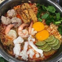 มาม่าต้มยำทรงเครื่อง