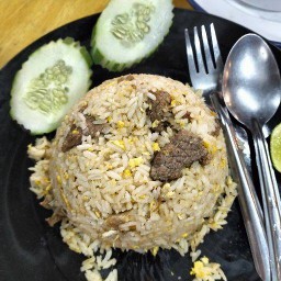 ข้าวผัด ไม่มีไข่ดาวให้นะจ๊ะ