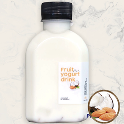 โยเกิร์ตมะพร้าวอัลมอนด์เขย่า coconut almond yogurt shake