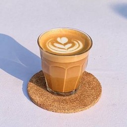 คาปูชิโน่ ร้อน