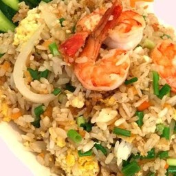 ข้าวผัดทะเล