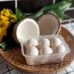 ไอติมกะทิสดลุงชาญ(ไอติมไข่แข็ง)