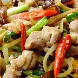 ไก่ผัดขิง,หมูผัดขิง.ราดข้าว