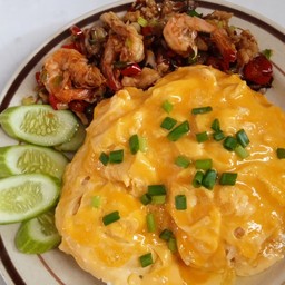 ข้าวไข่ข้นกุ้ง+ไก่สับคั่วพริกเกลือ(ไข่ไก่2ใบ)