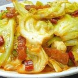 ผัดพริกเผากระหล่ำหมูกรอบ