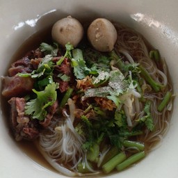 เนื้อเปื่อย น้ำตก.น้ำใส่