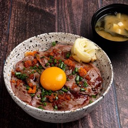 ข้าวหน้าเนื้อวากิว