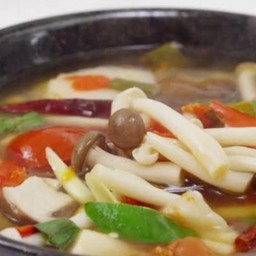 ต้มแซ่บเห็ด