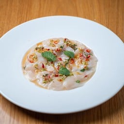 หอยเชลล์ฮอกไกโดแช่น้ำปลา